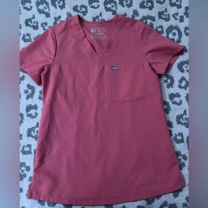 EUC FIGS Catarina scrub top in Coral. Size XS